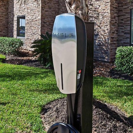 Hampton Inn And Suites Lake Jackson-Clute Exterior photo