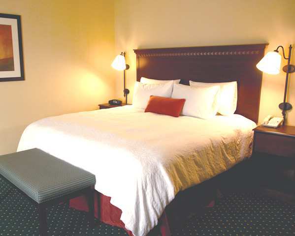 Hampton Inn And Suites Lake Jackson-Clute Room photo